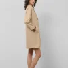 Abrigo gabardina oversize cámel