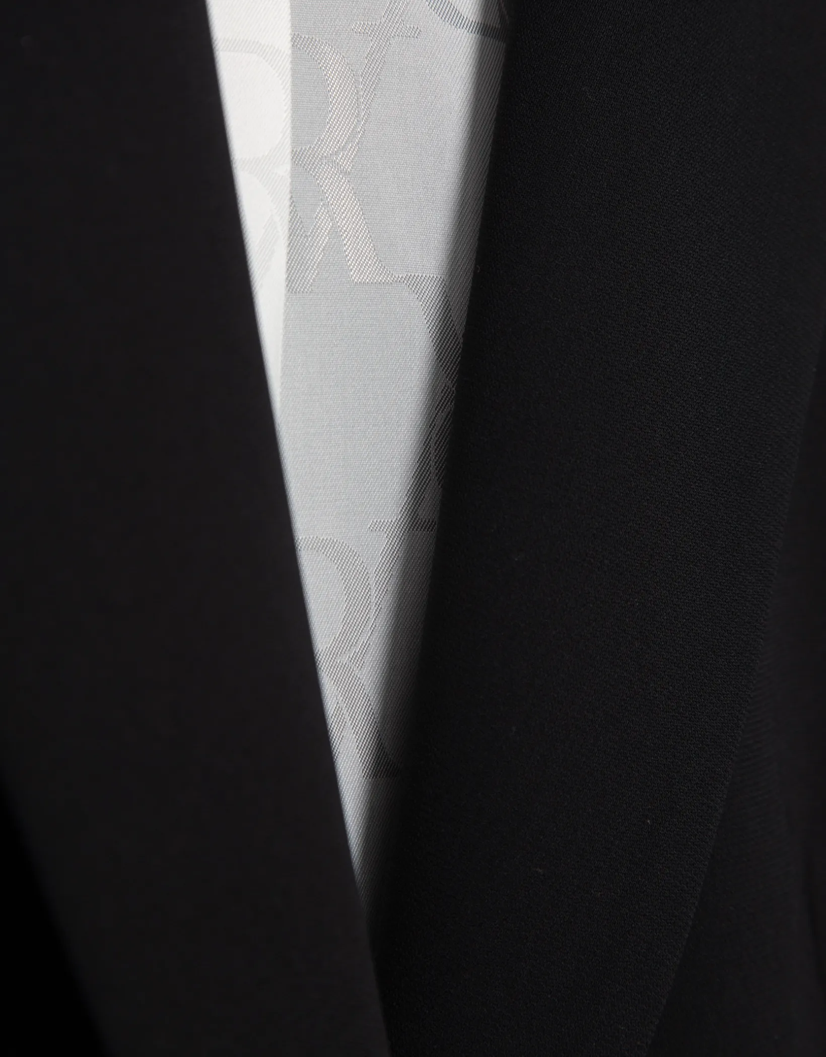 Blazer de un botón crepé negro
