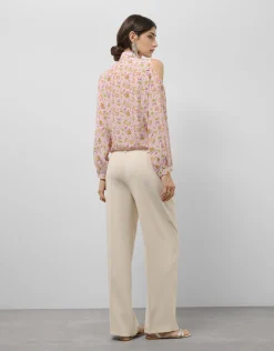Blusa con manga abierta estampado floral rosa
