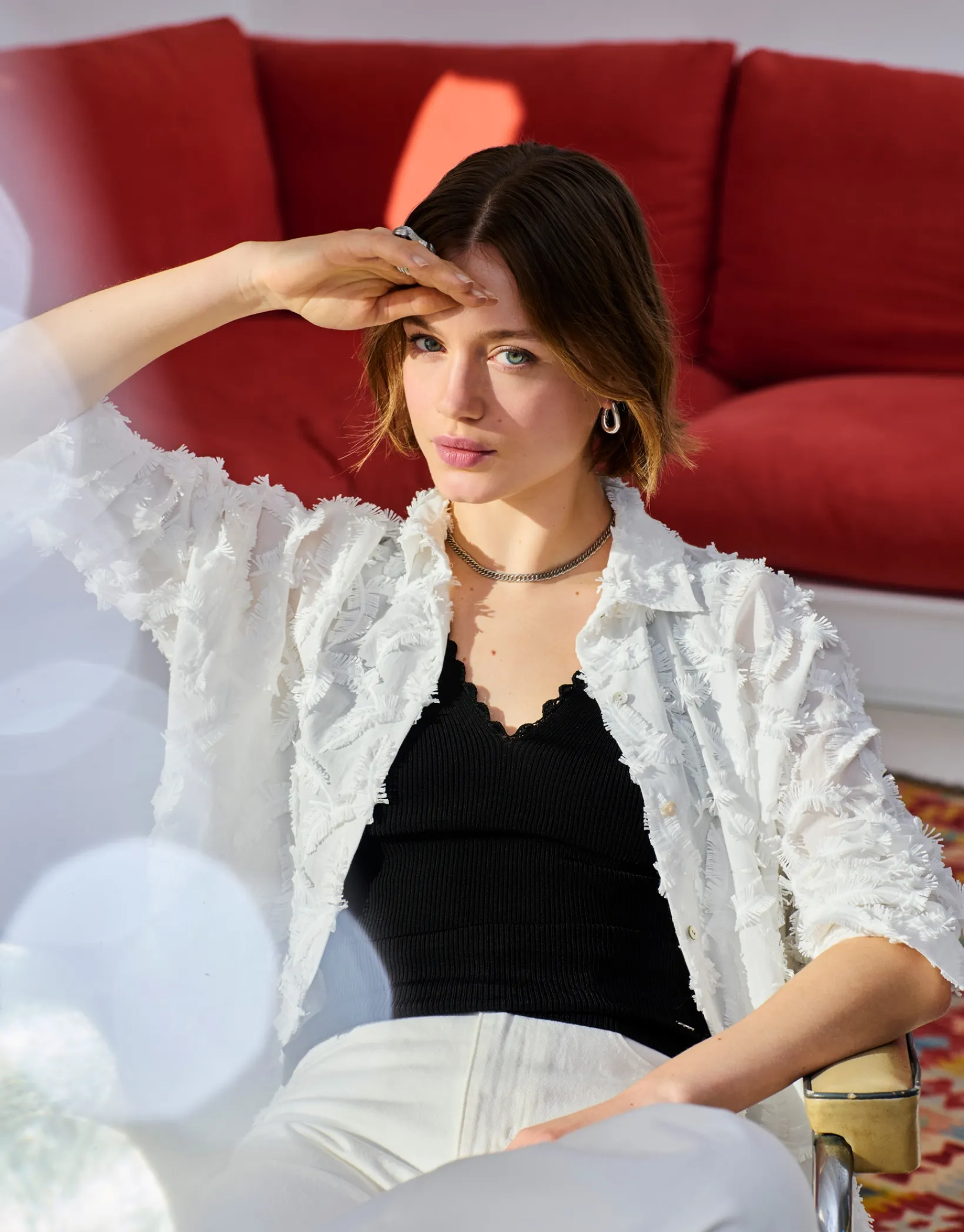 Blusón en voile de algodón blanco con fill coupé plumas