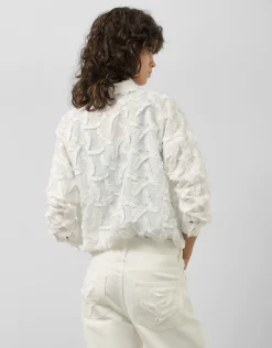 Blusón en voile de algodón blanco con fill coupé plumas