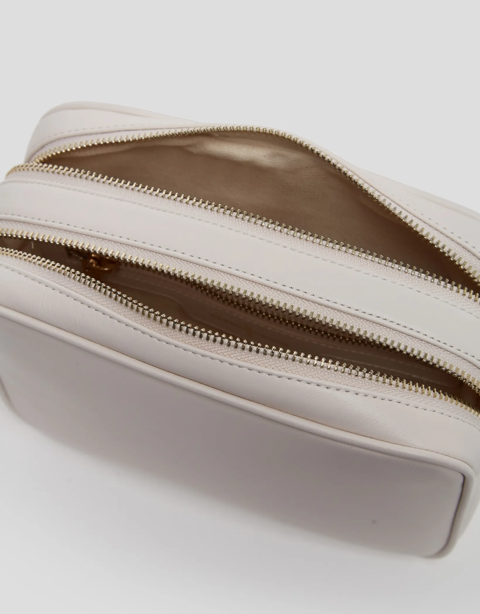 Bolso Bandolera Taylor piel lisa beige