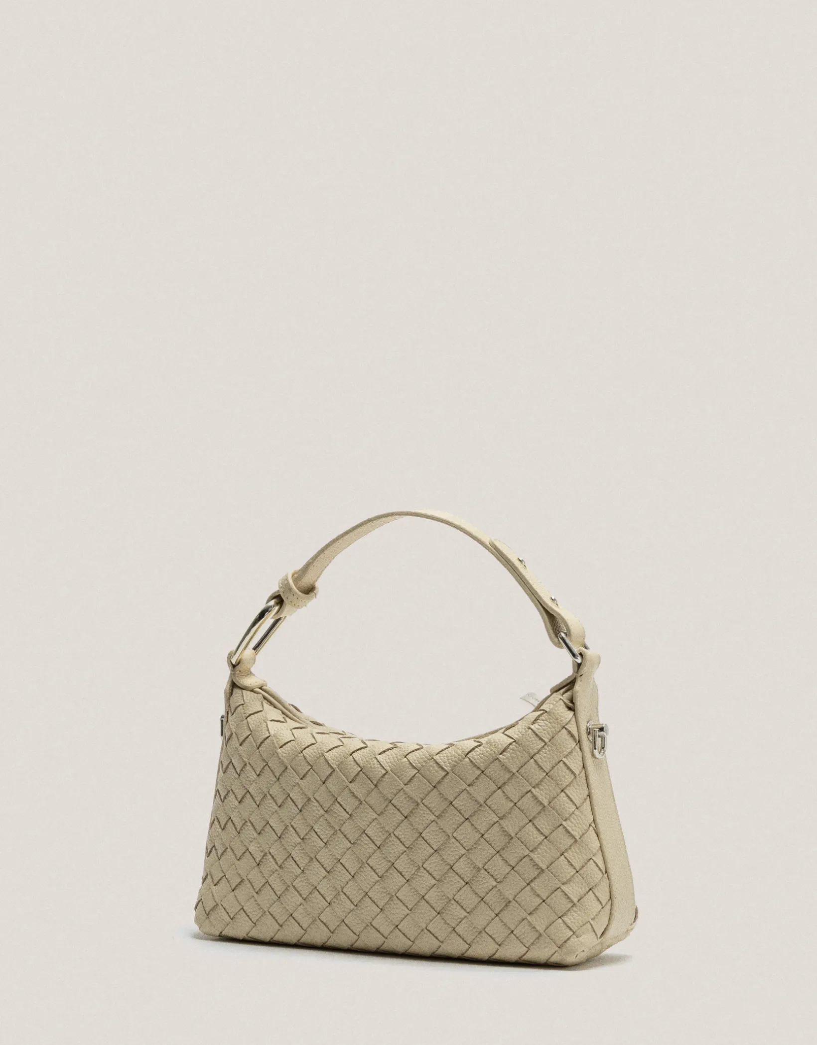 Bolso de mano Erea Pouch piel trenzada beige