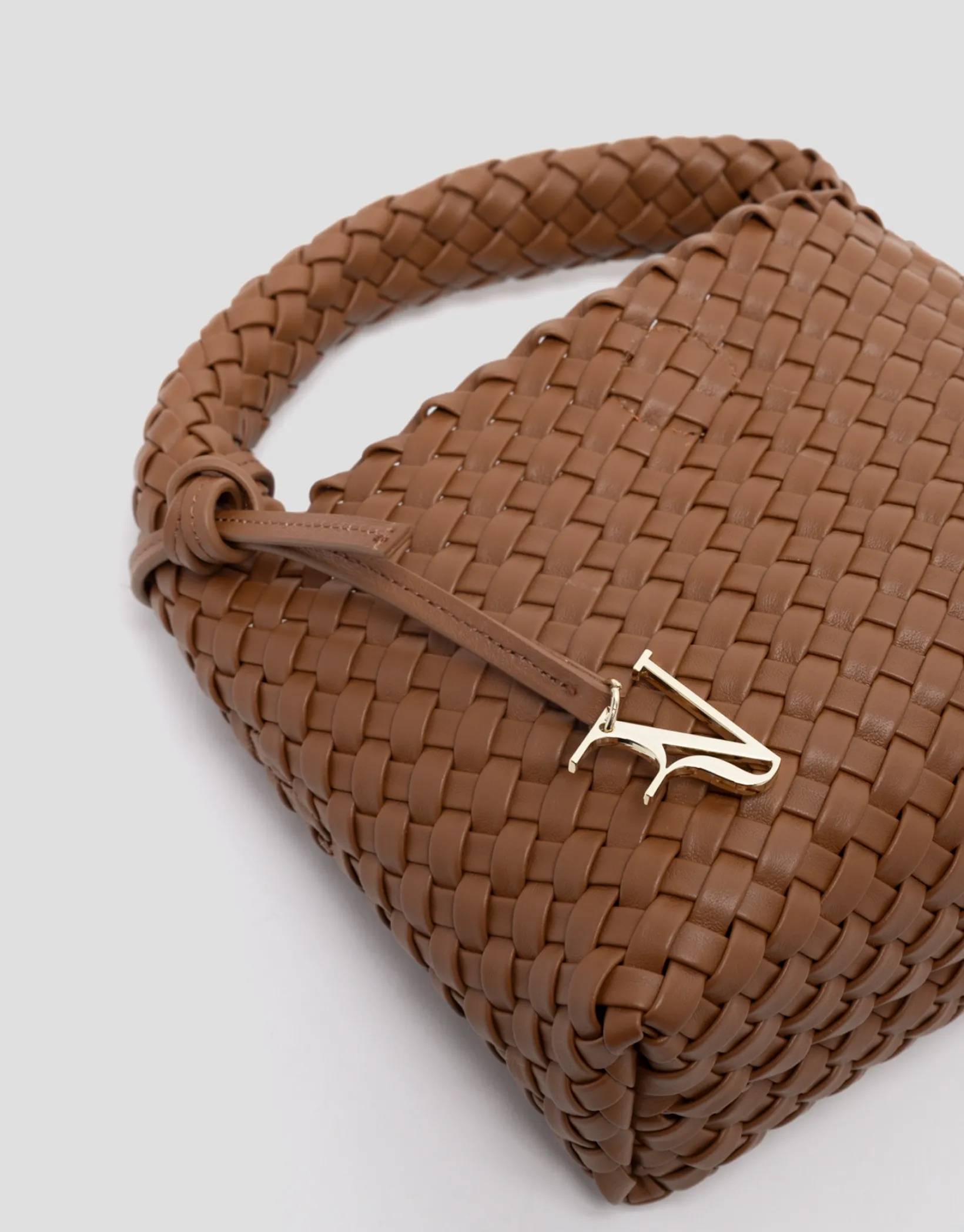 Bolso de mano Paula Clutch piel trenzada cuero