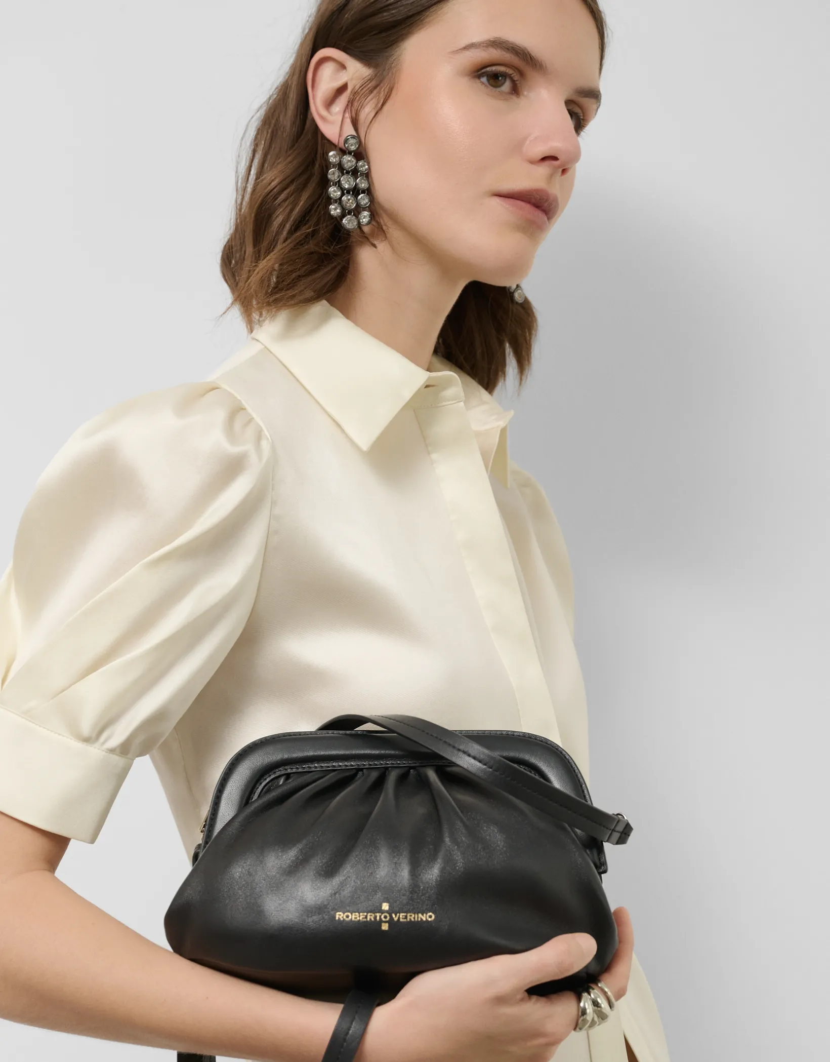 Bolso de mano Úrsula mini piel negro