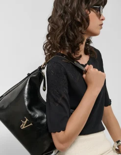 Bolso hobo Margot Metal piel craquelada negra