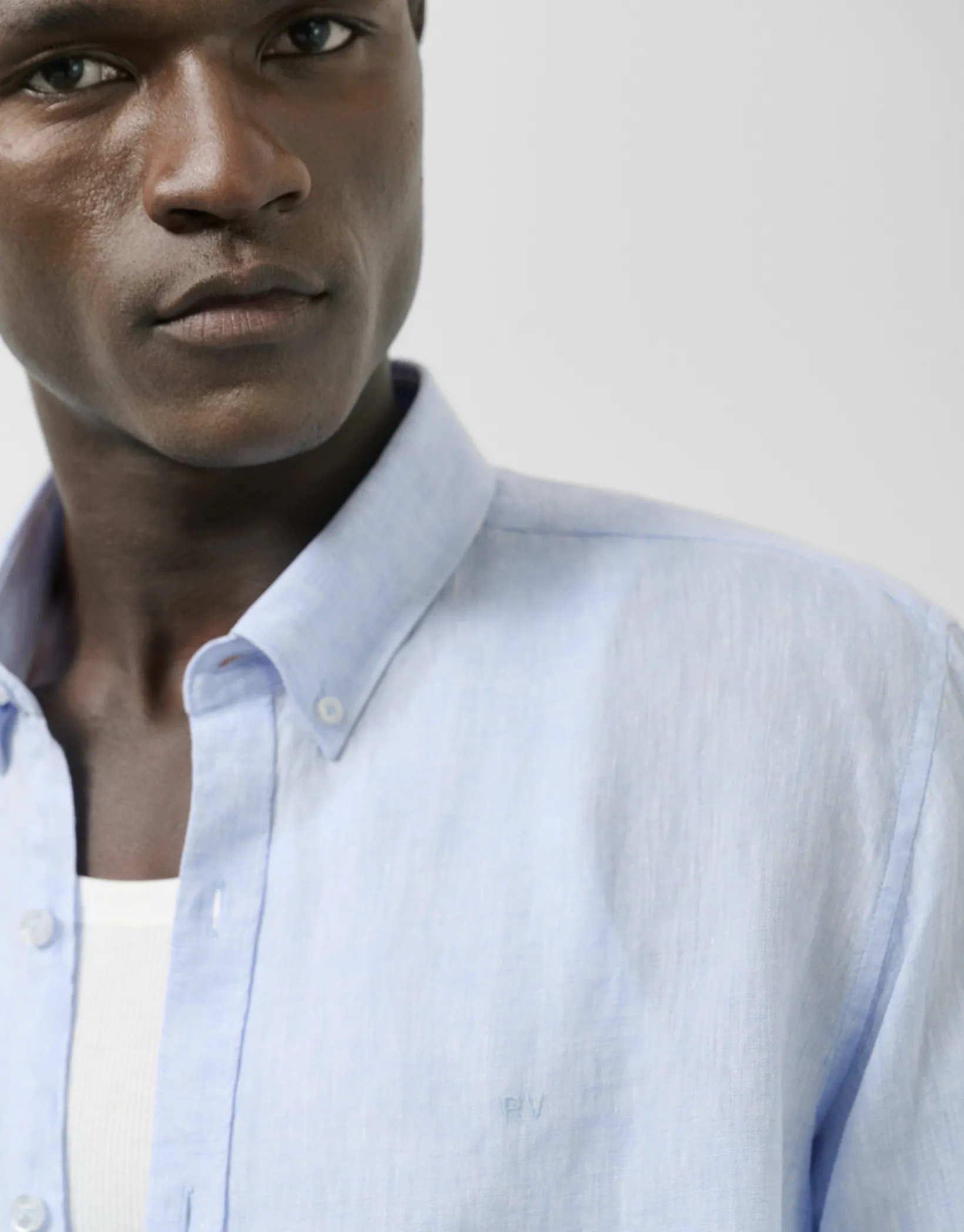 Camisa sport regular lino celeste