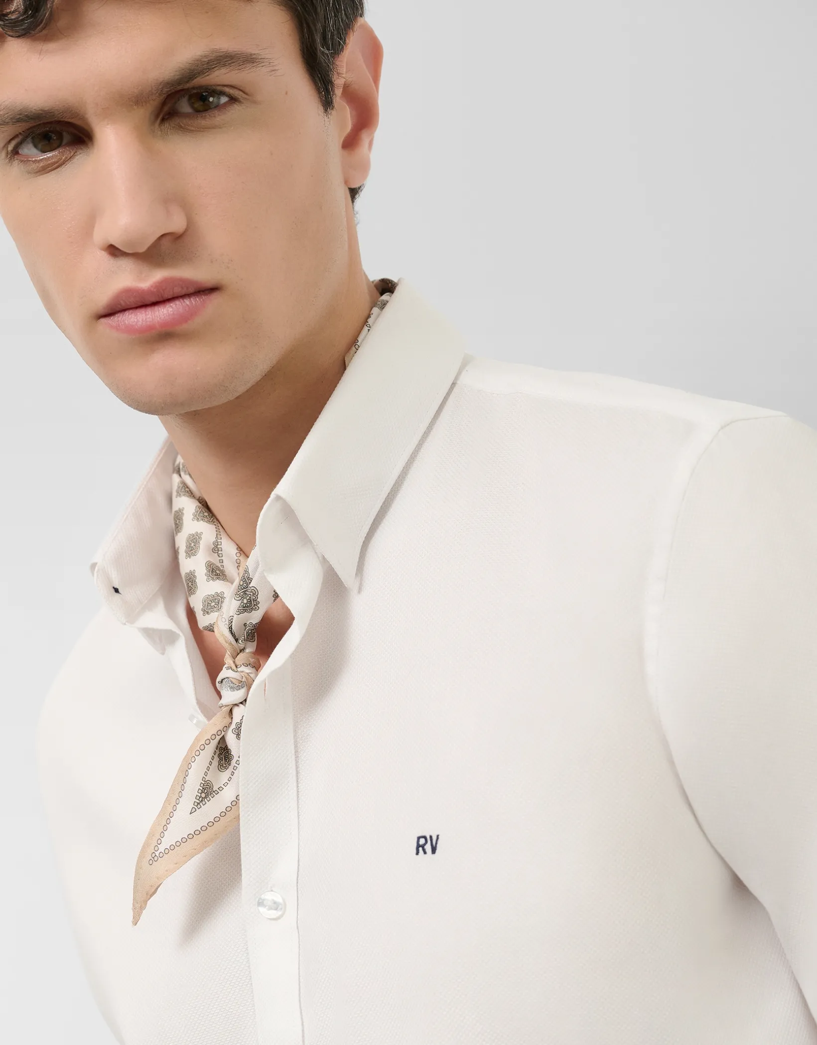 Camisa sport slim blanca con estructura