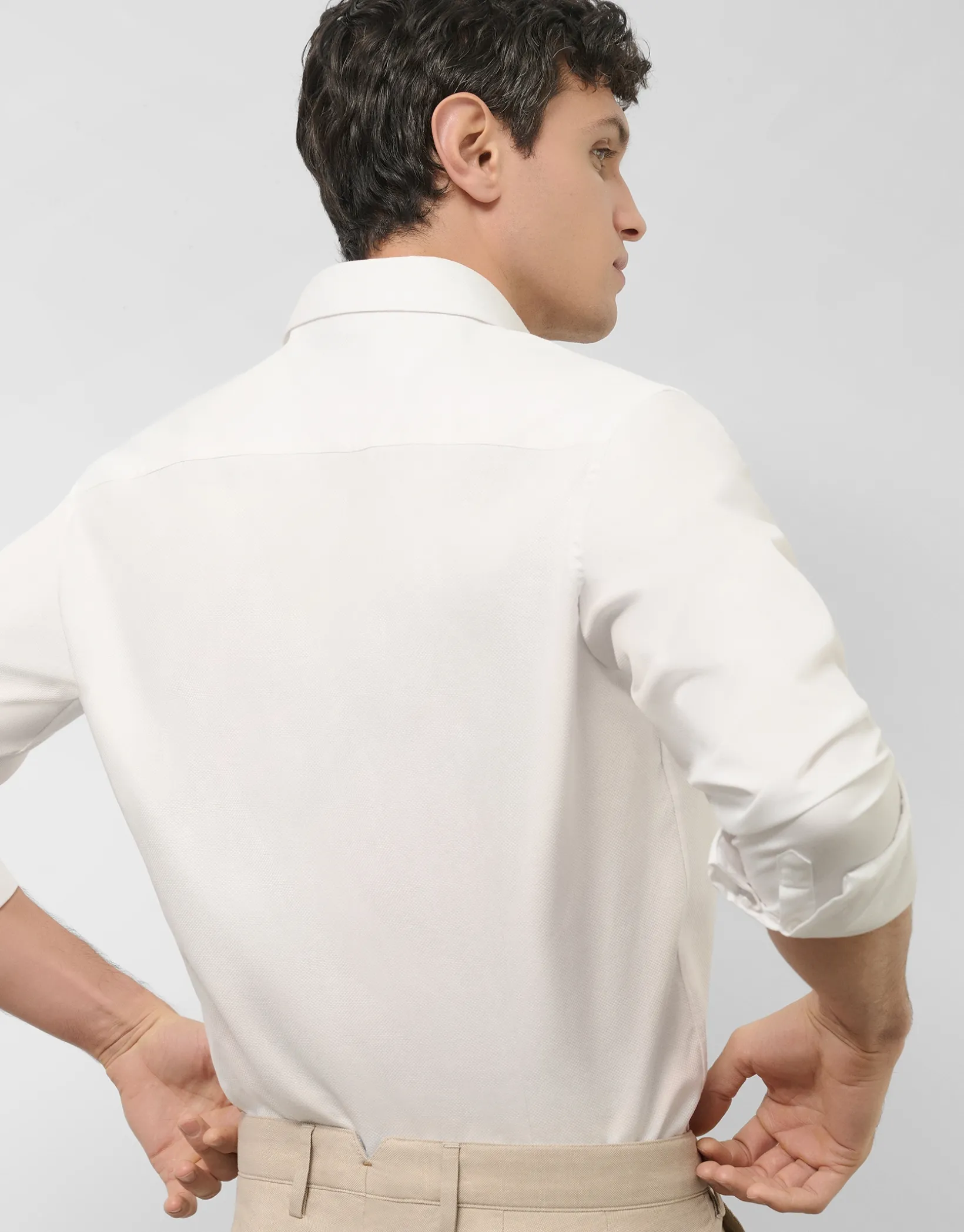 Camisa sport slim blanca con estructura