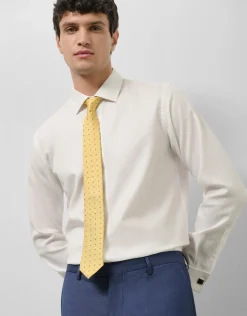Camisa vestir regular microestructura flor blanca