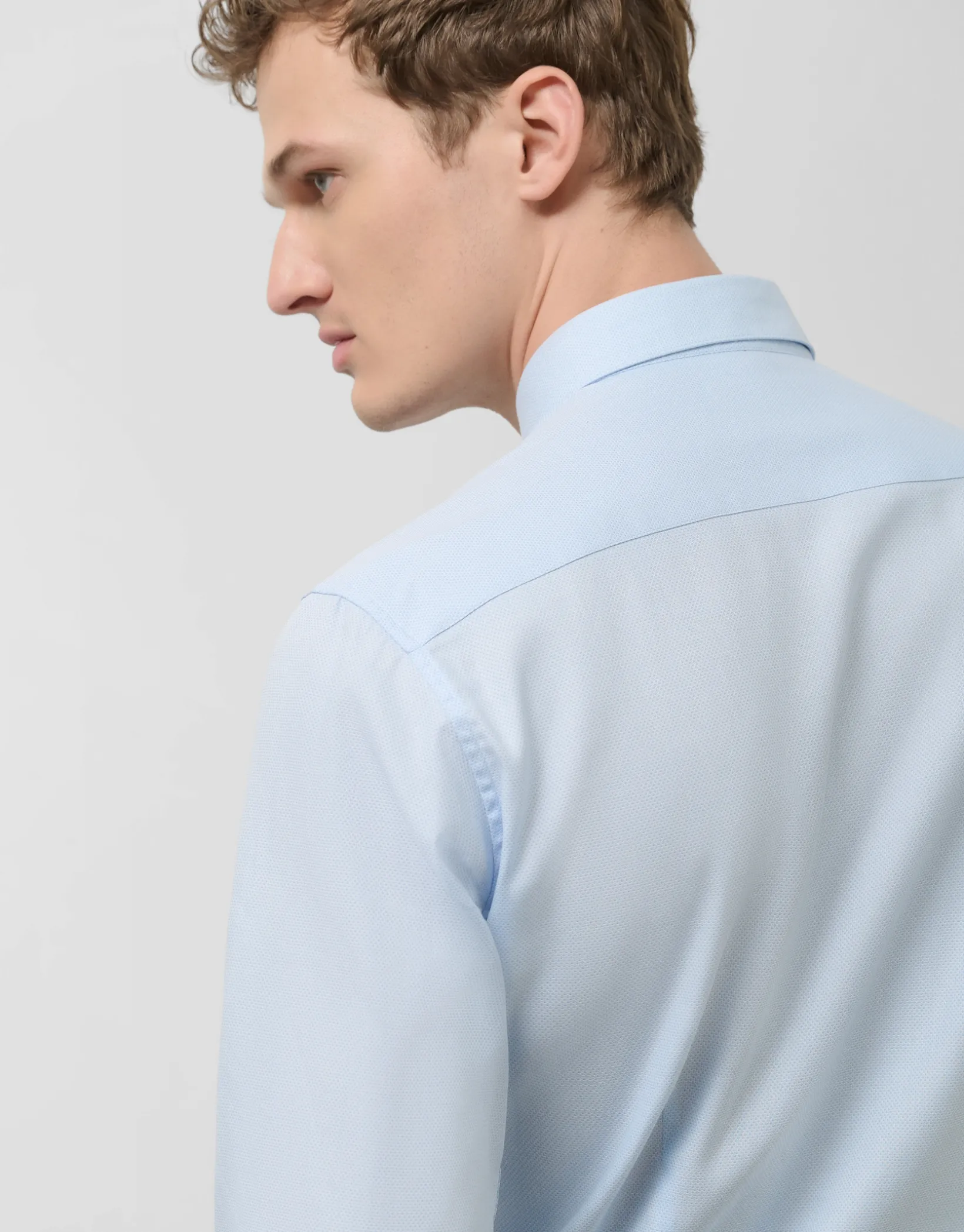 Camisa vestir slim fit microdibujo celeste