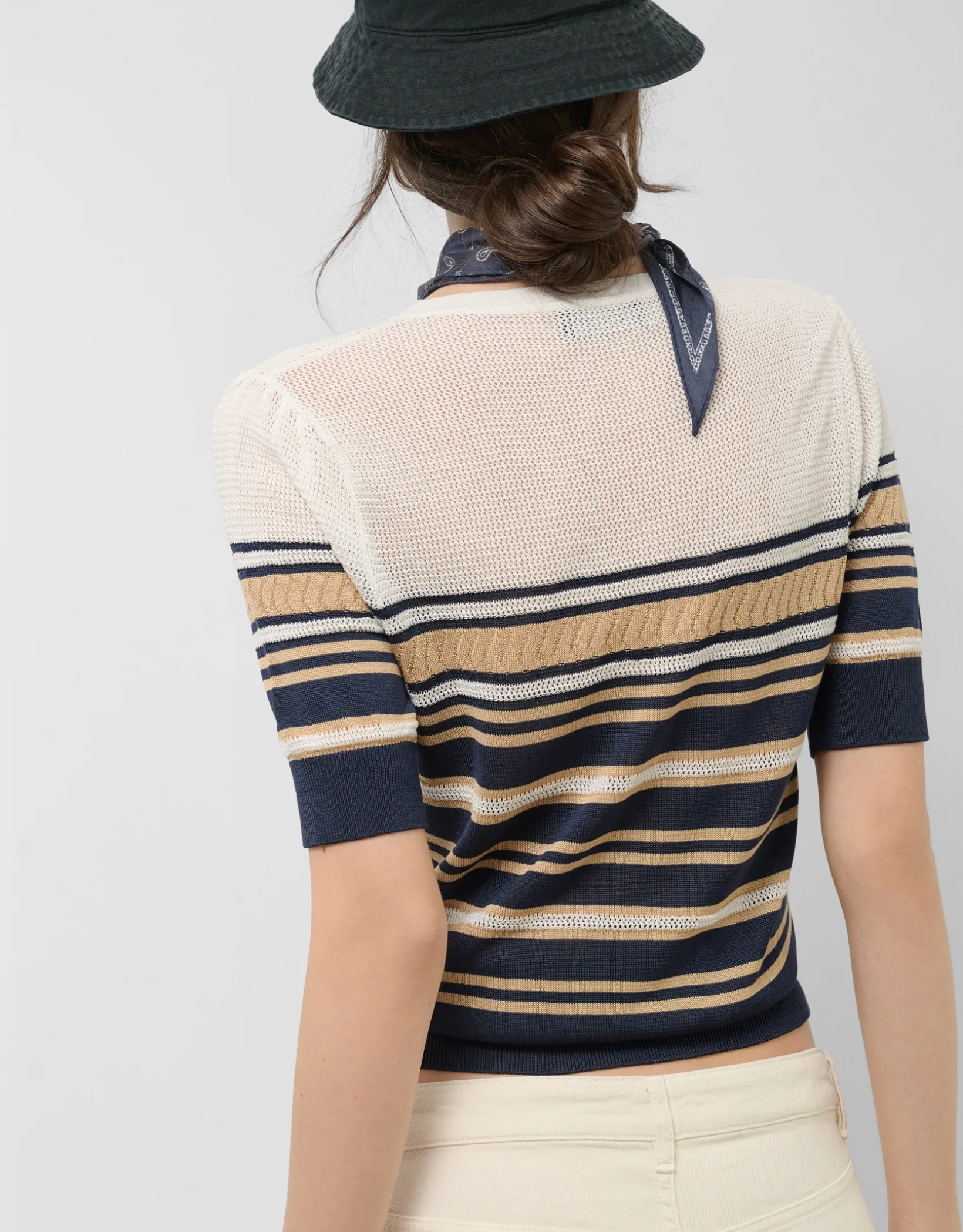 Camiseta punto manga corta azul y beige