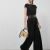 Camiseta sin mangas oversize negra con bordado en delantero