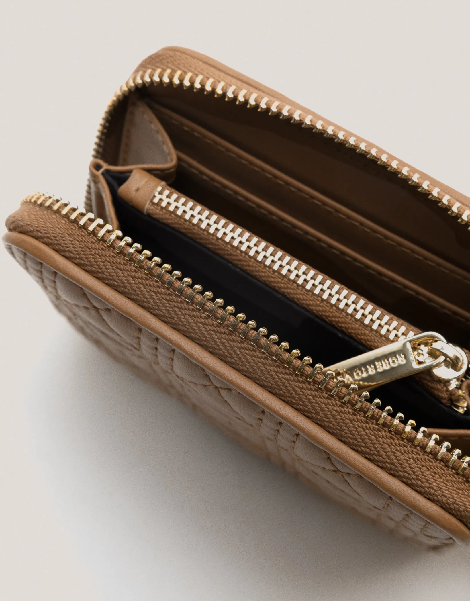 Cartera monedero Linda piel acolchada cámel
