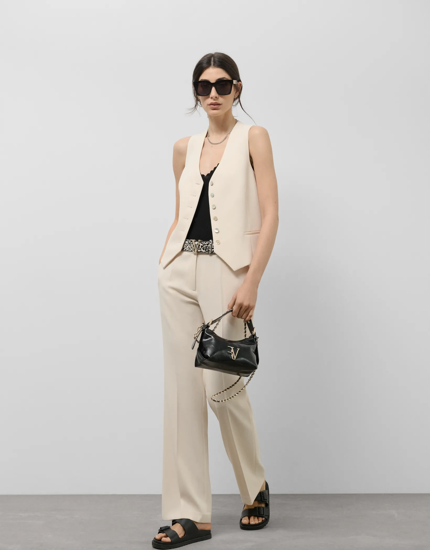 Chaleco sastre masculino crepé beige