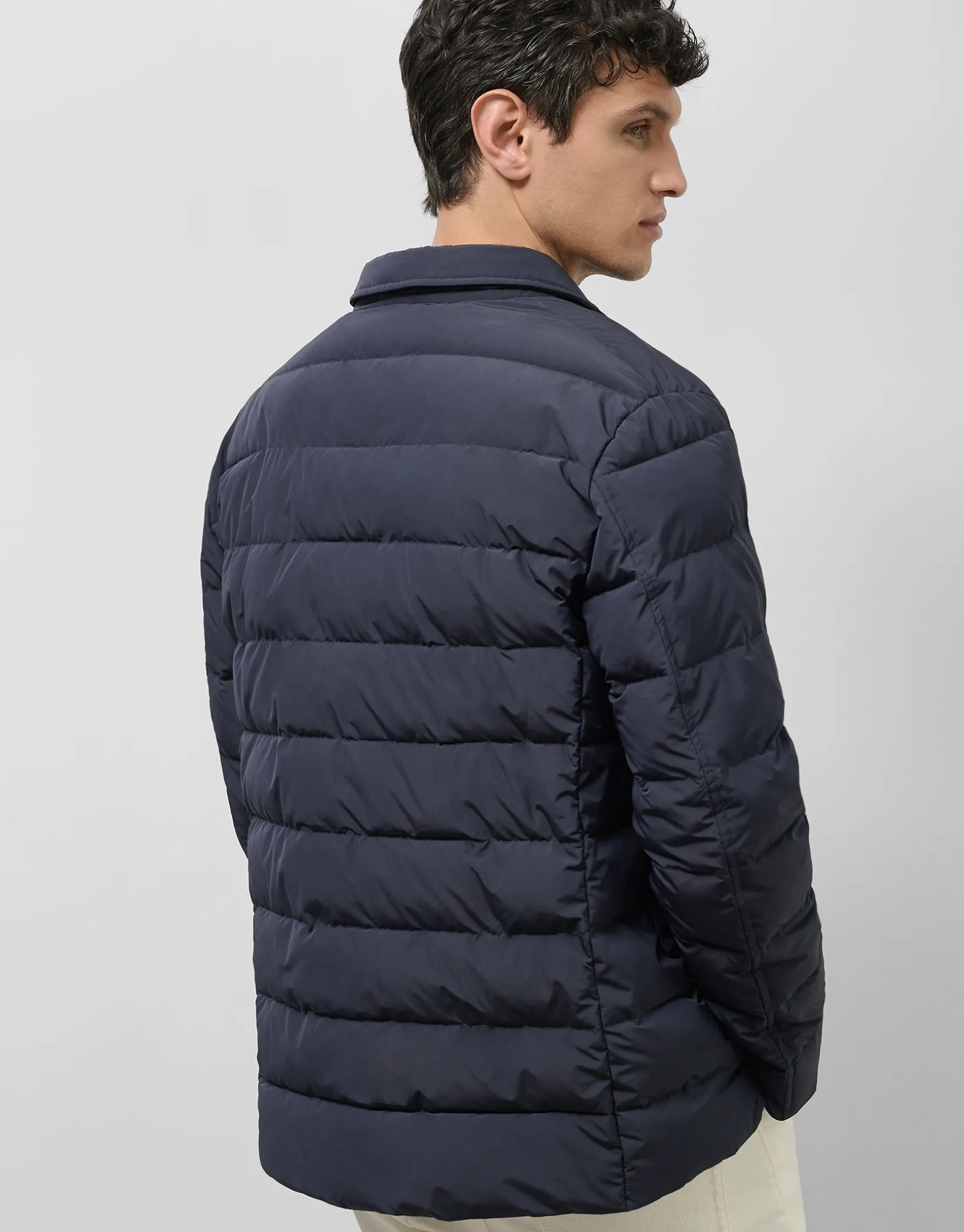 Chaqueta americana acolchada azul marino