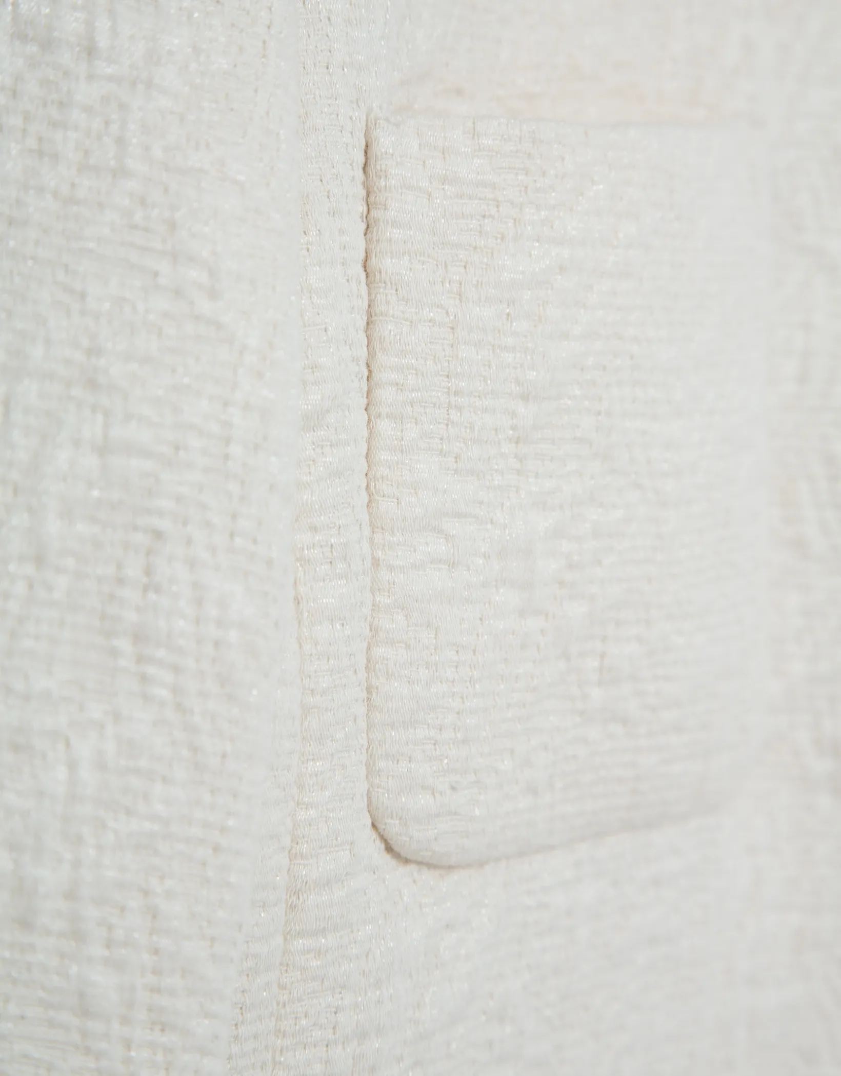 Chaqueta corta jacquard flocado crudo