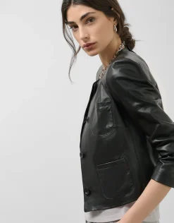 Chaqueta corta napa negra