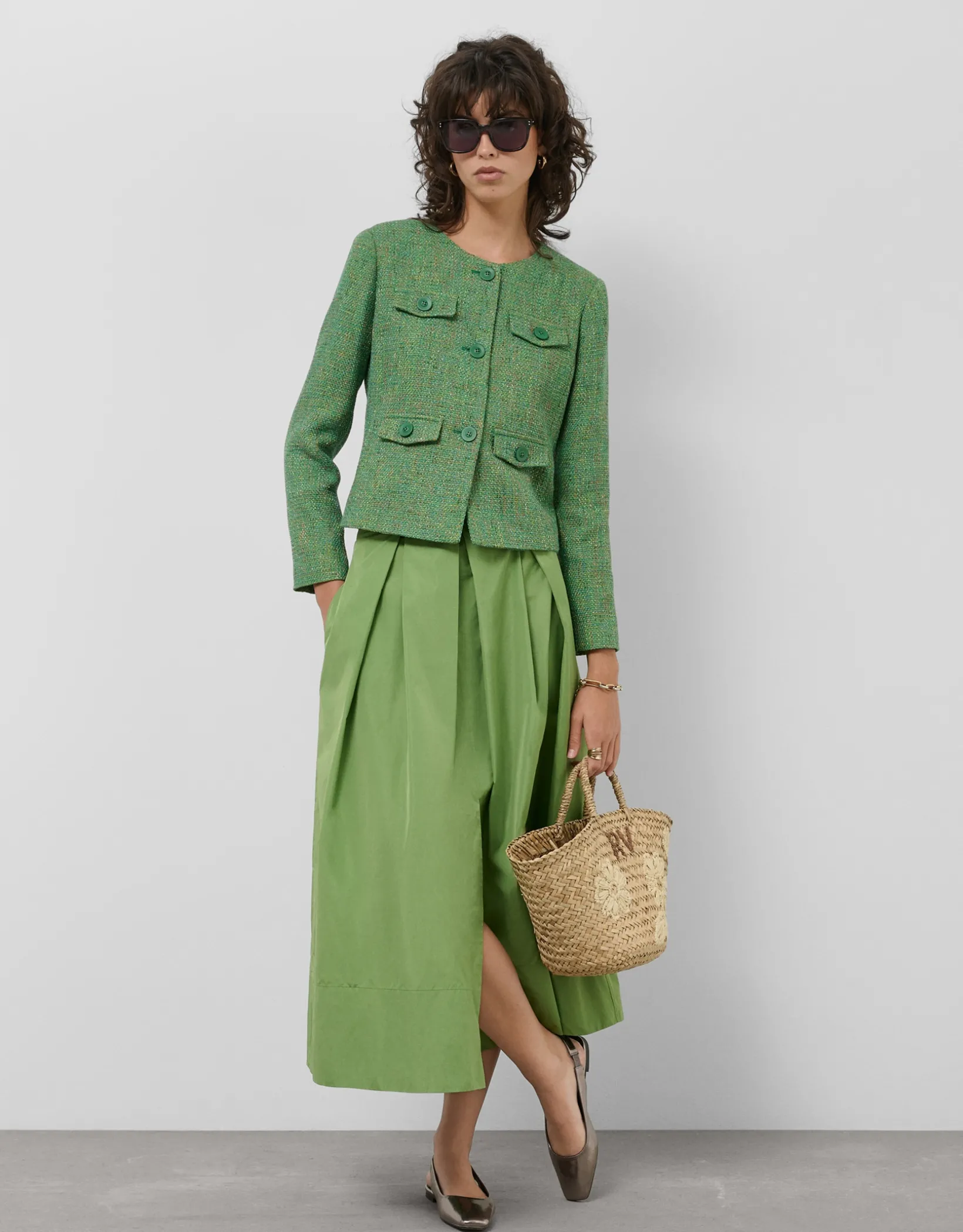 Chaqueta corta tweed tonos verde