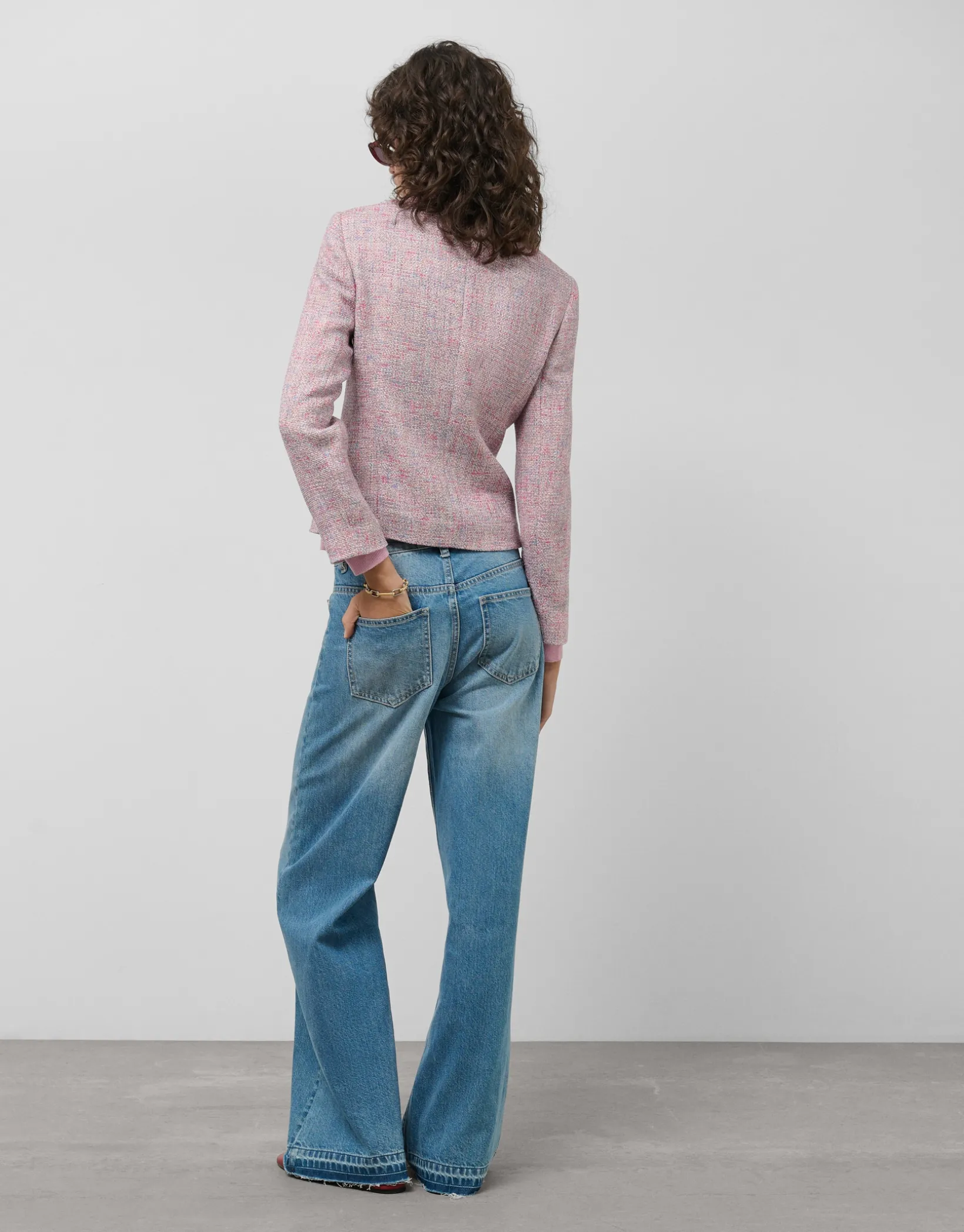 Chaqueta corta tweed tonos rosa