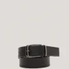 Cinturón negro corte decorativo