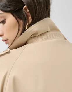 Gabardina clásica beige