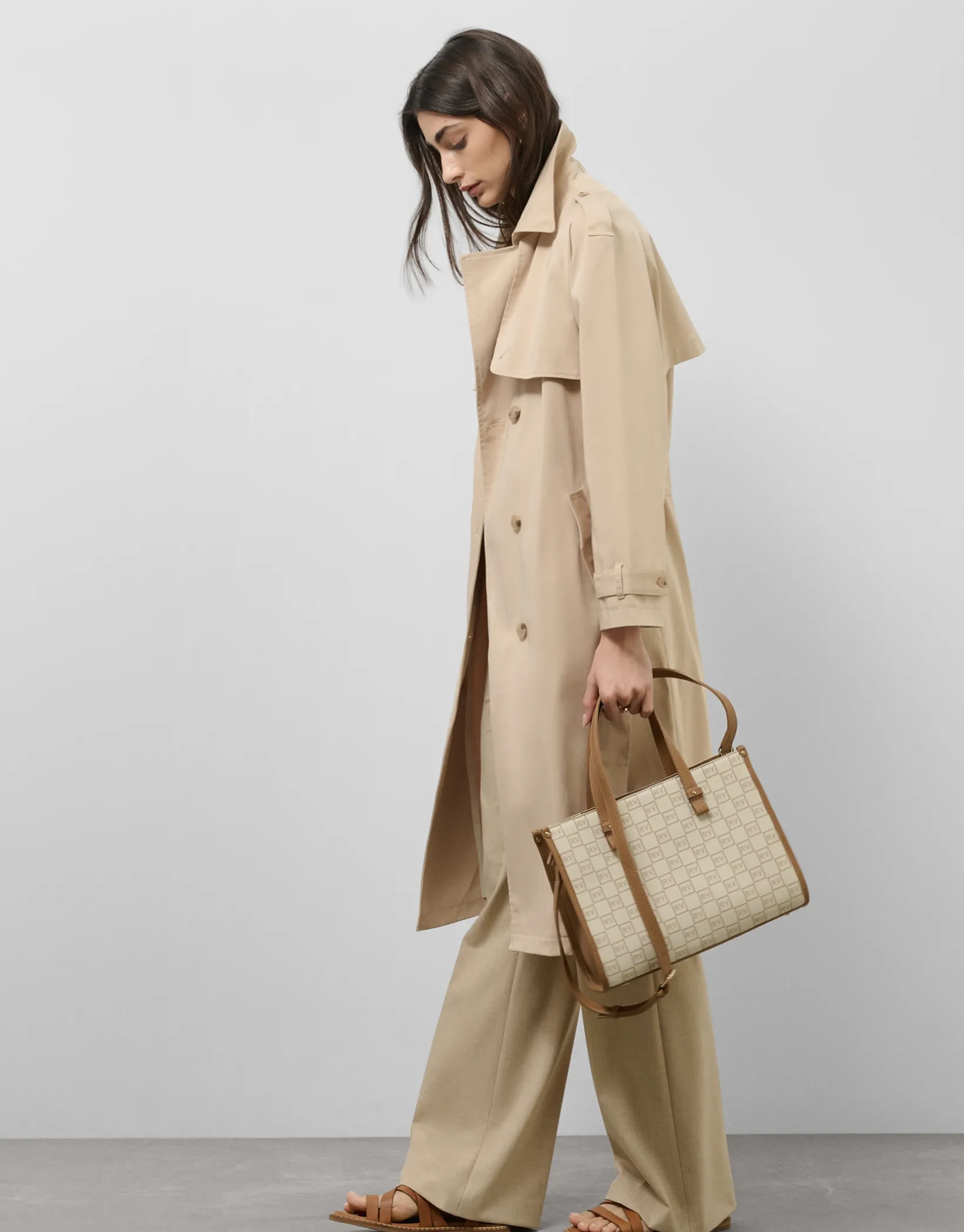 Gabardina clásica beige