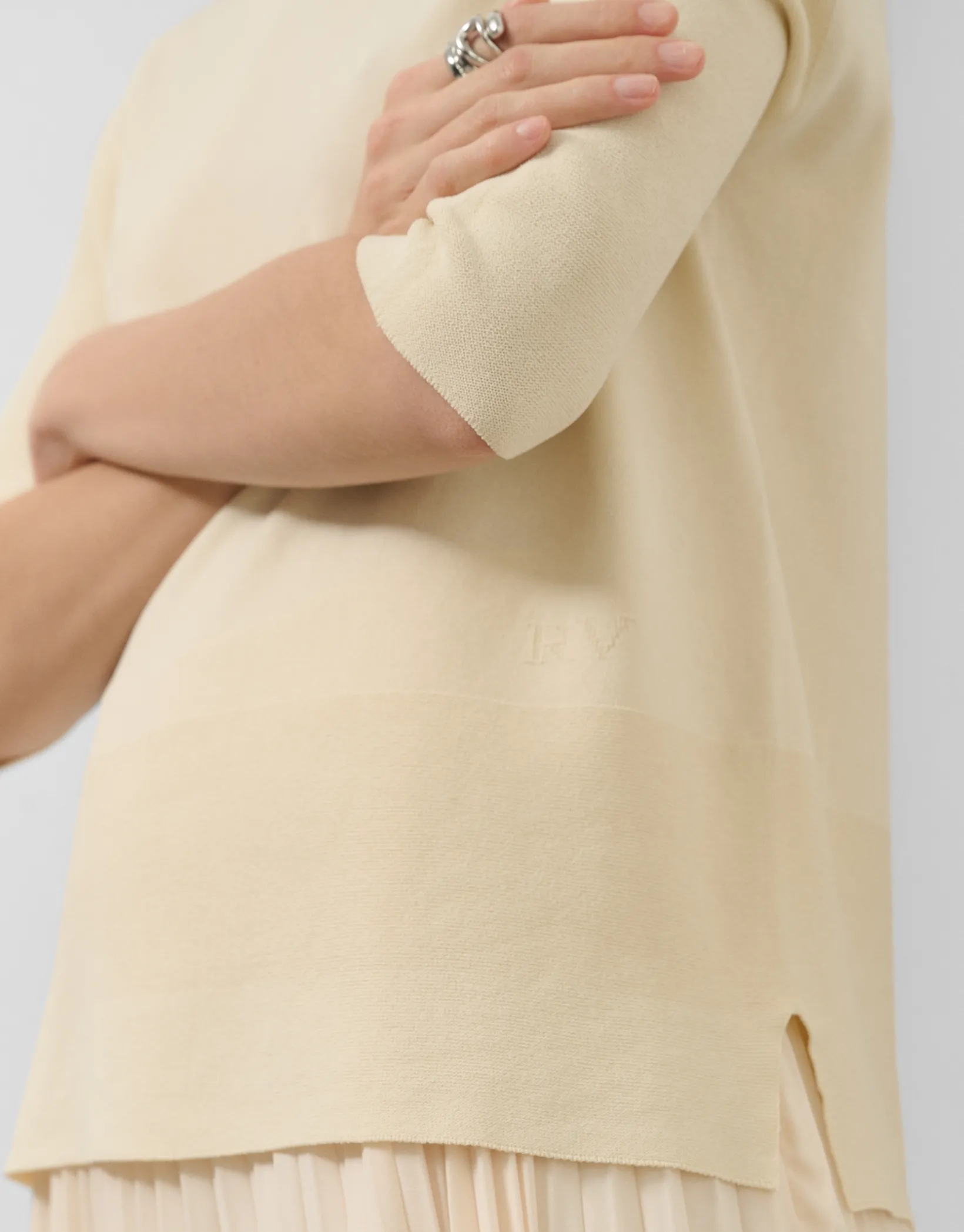 Jersey manga tres cuartos sin costuras beige