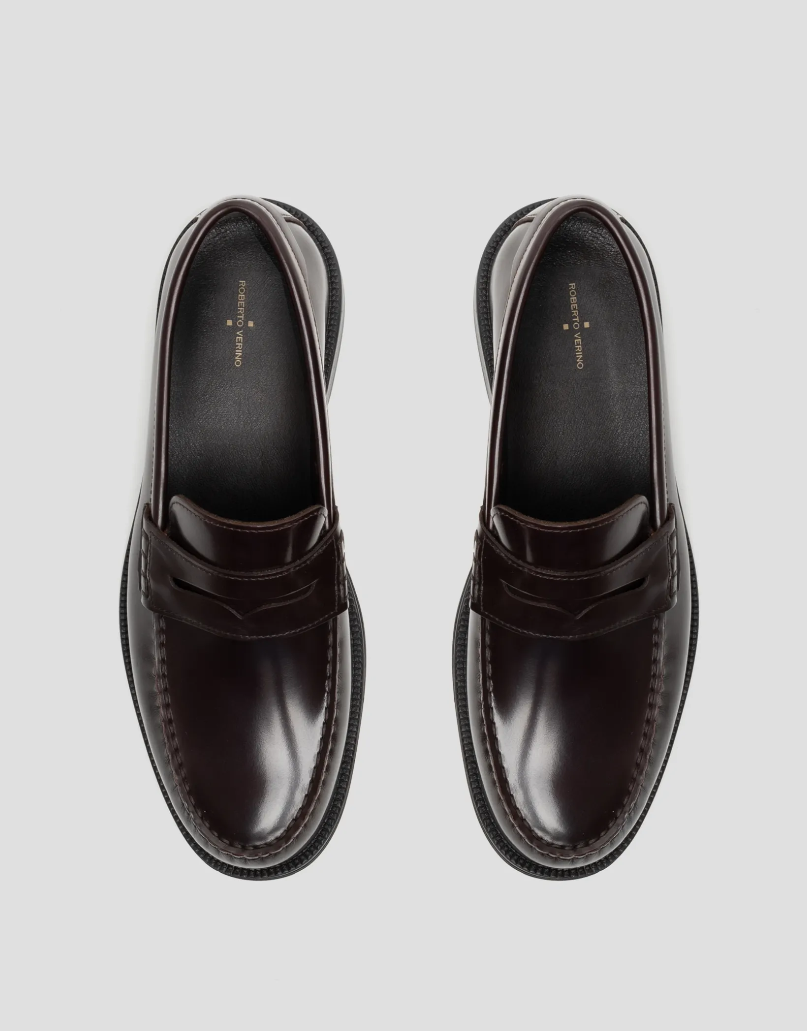 Mocasín masculino piel marrón con antifaz