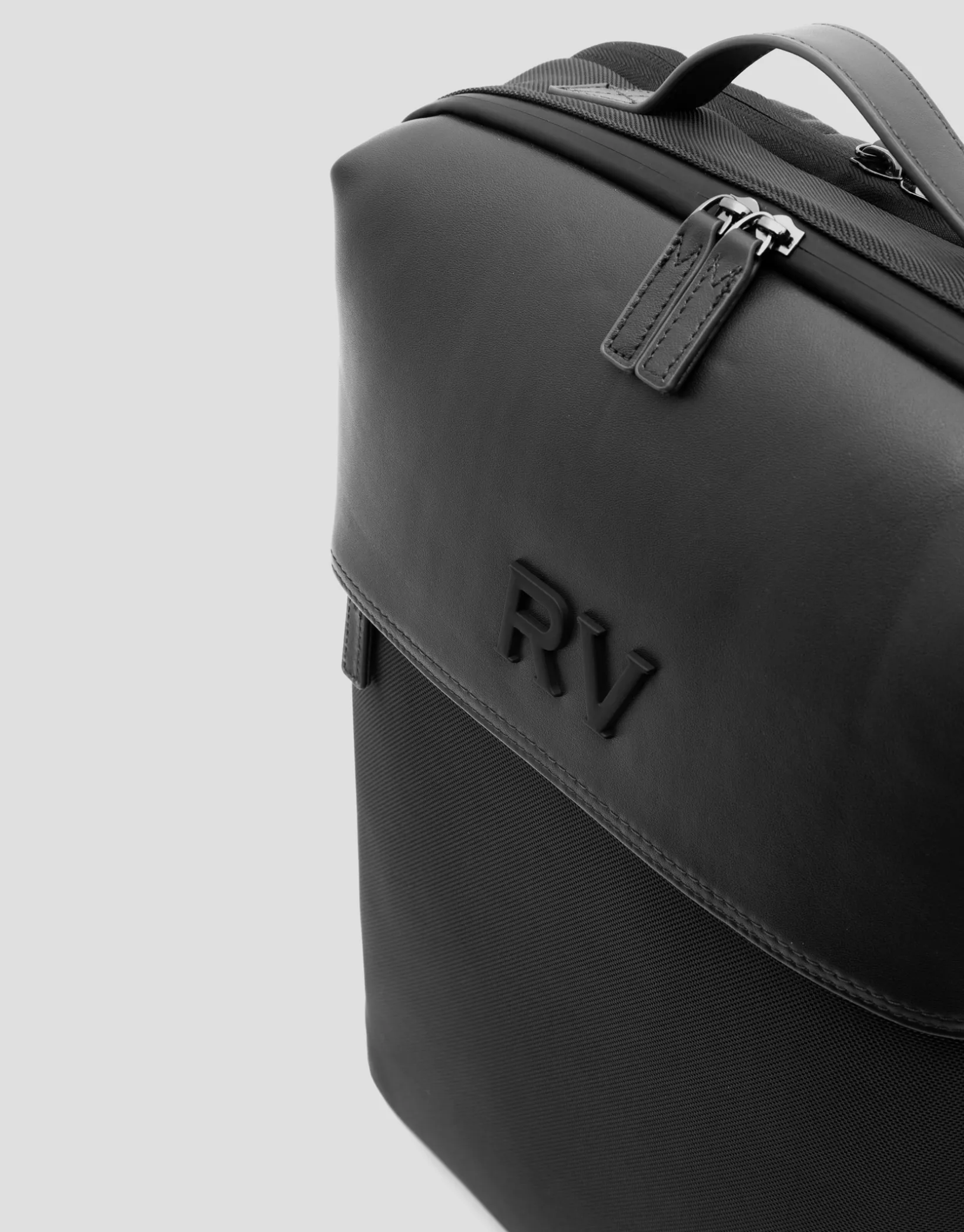 Mochila Travel Bag Mim negra