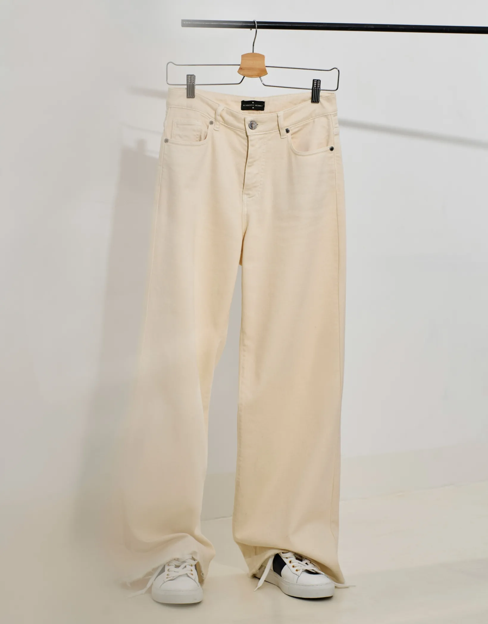 Pantalón ancho vaquero crudo