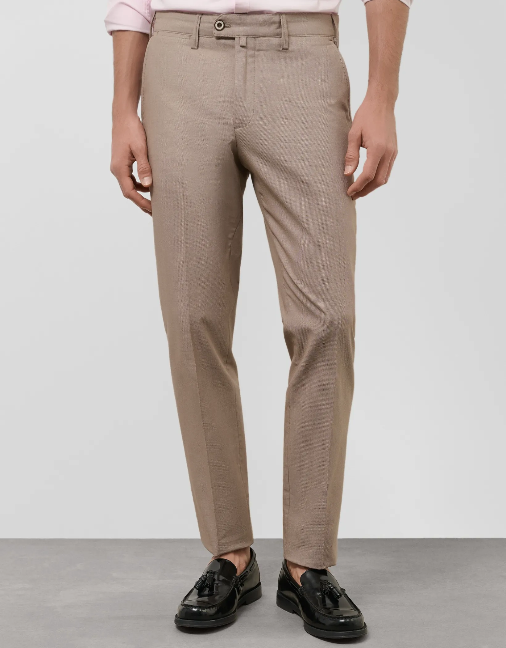 Pantalón chino ojo de perdiz color tabaco
