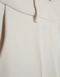 Pantalón recto crepé beige