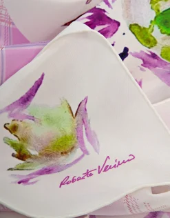 Pañuelo seda blanco estampado geométrico y flores rosa