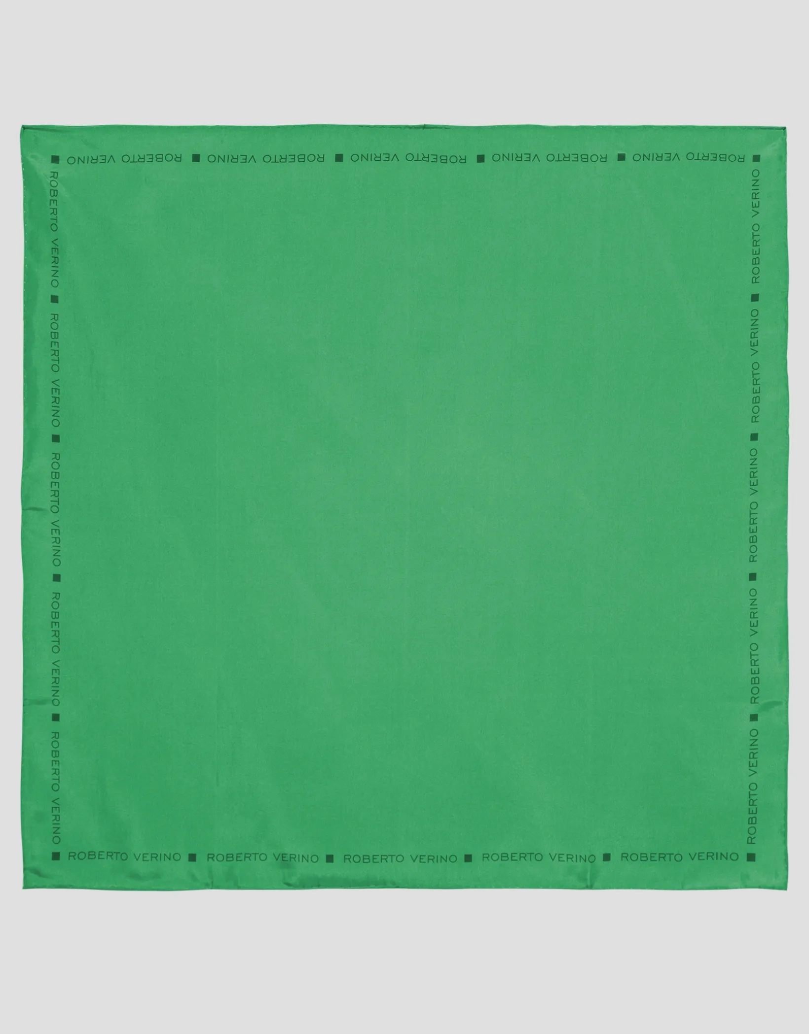 Pañuelo seda verde marco Roberto Verino