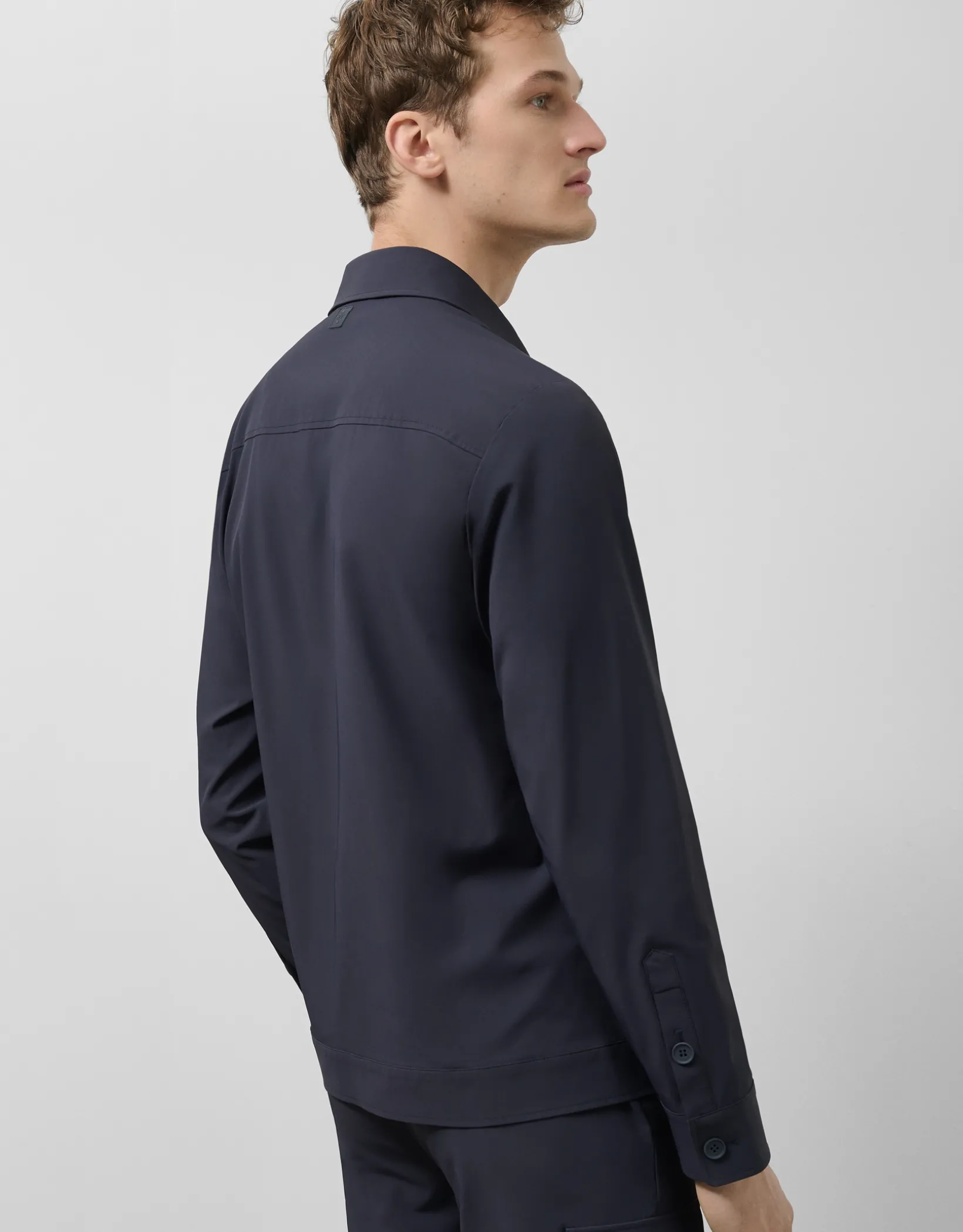 Sobrecamisa técnica azul marino