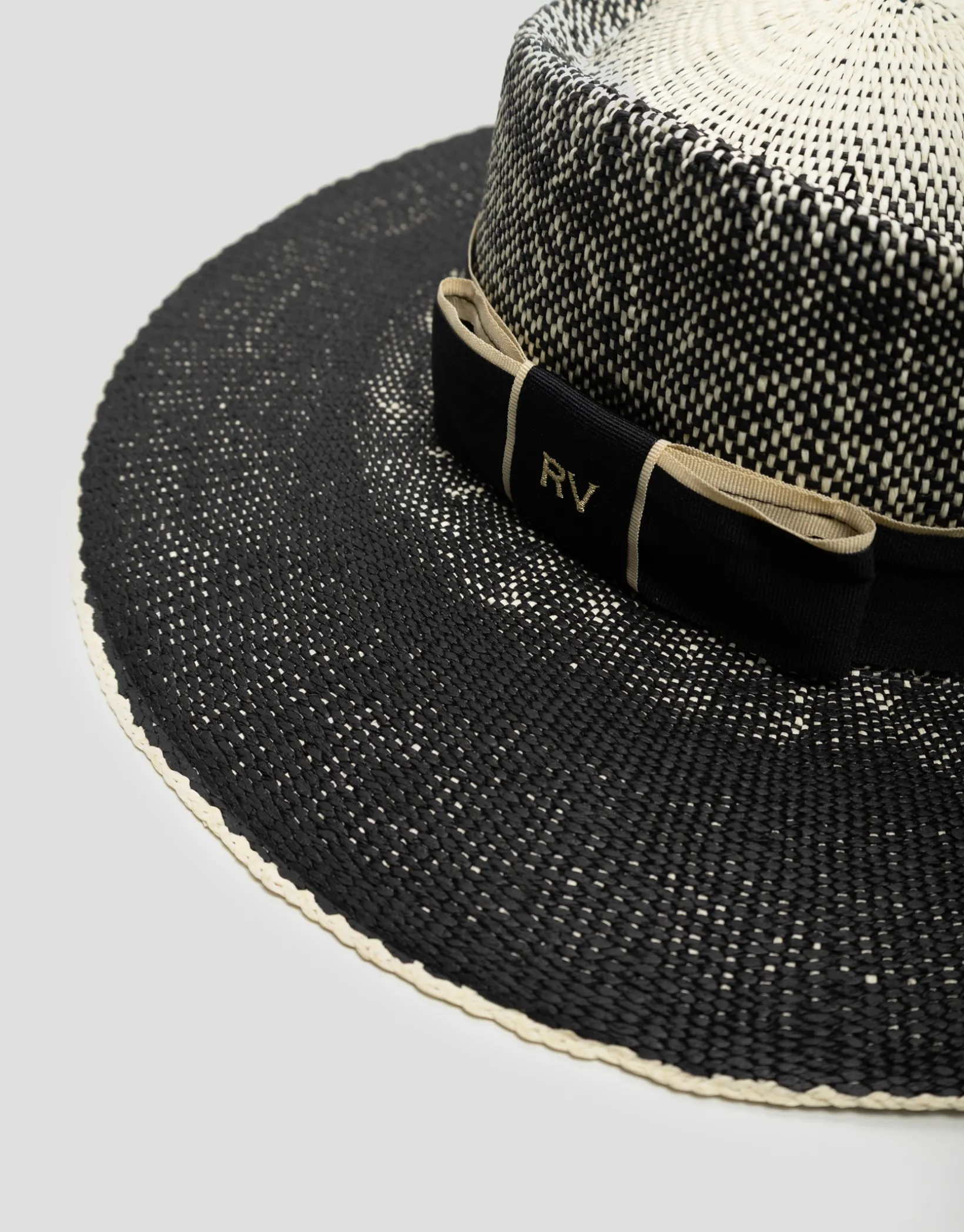 Sombrero ala ancha negro cinta bicolor