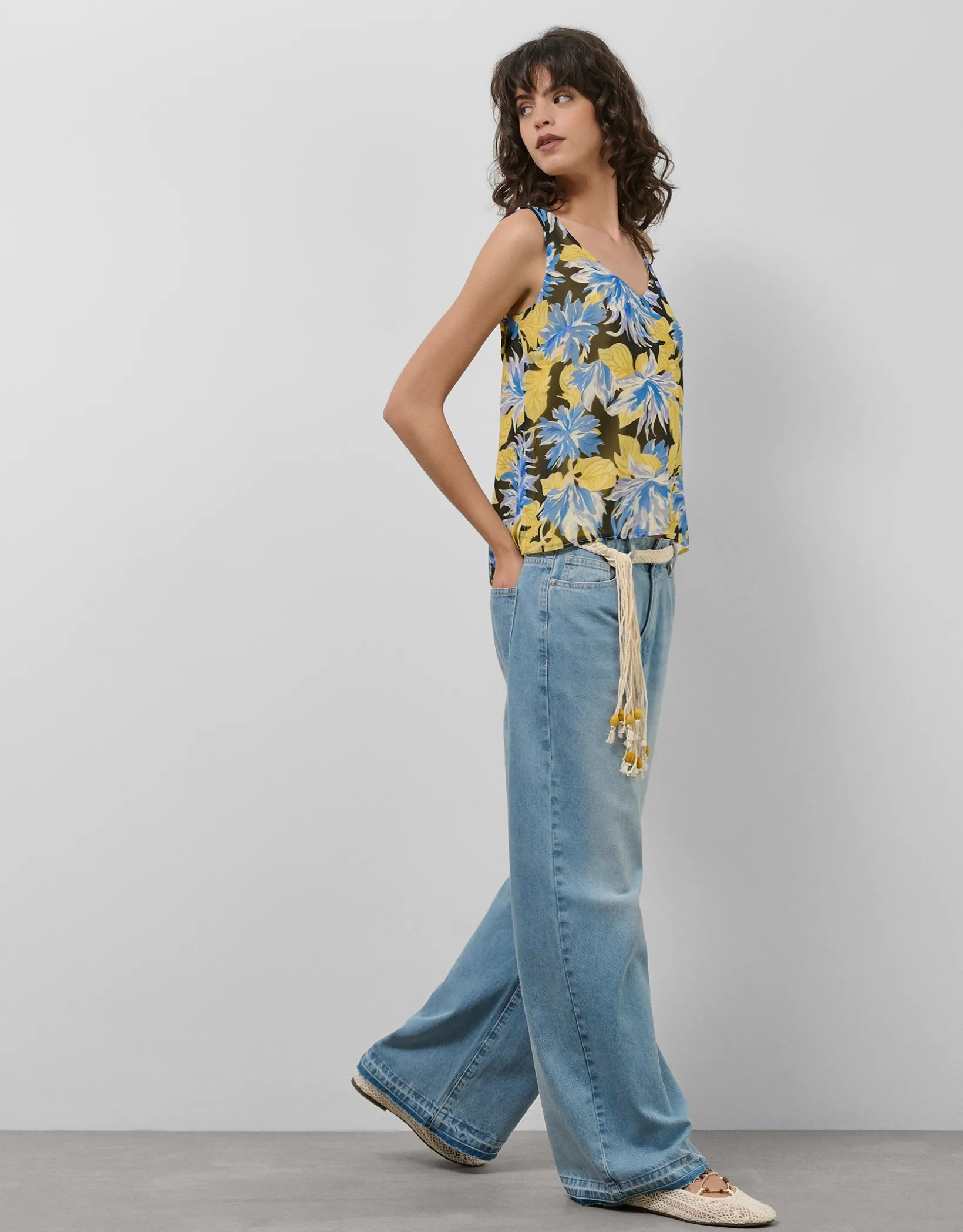 Top sisas crepe georgette estampado floral azules