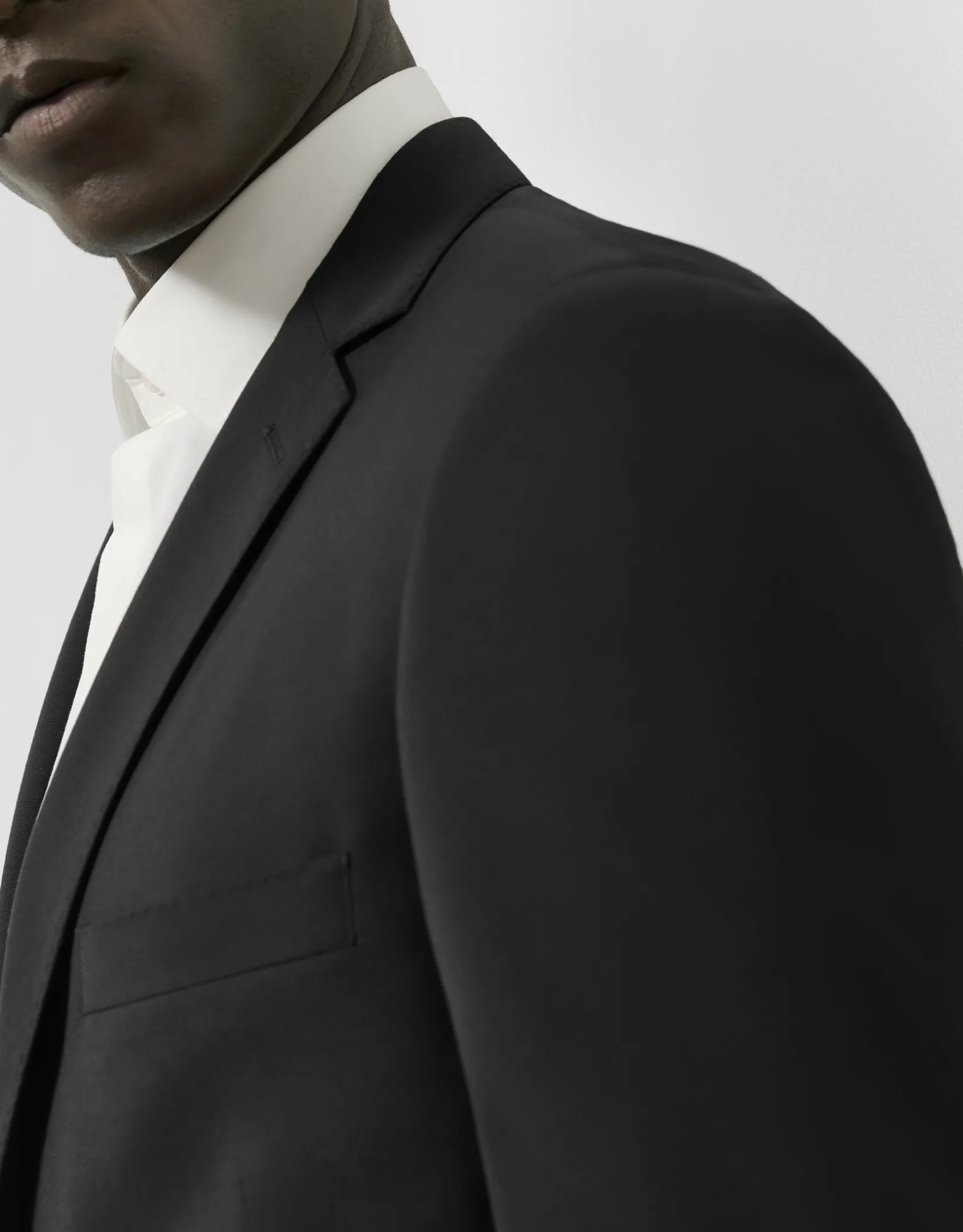 Traje half canvas slim fit liso negro