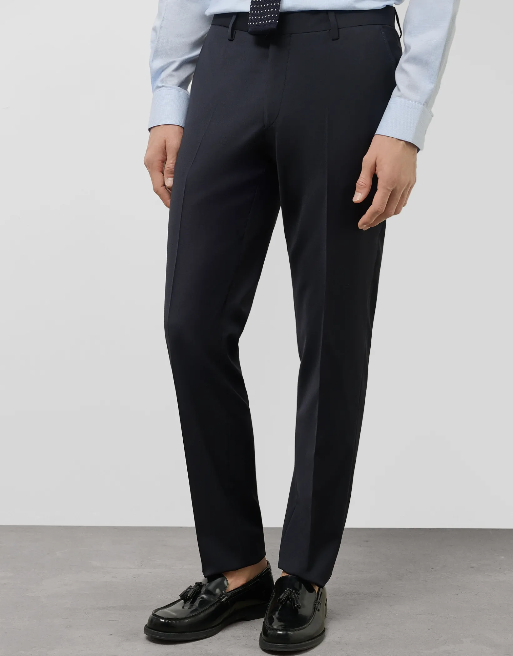 Traje half canvas slim fit liso marino