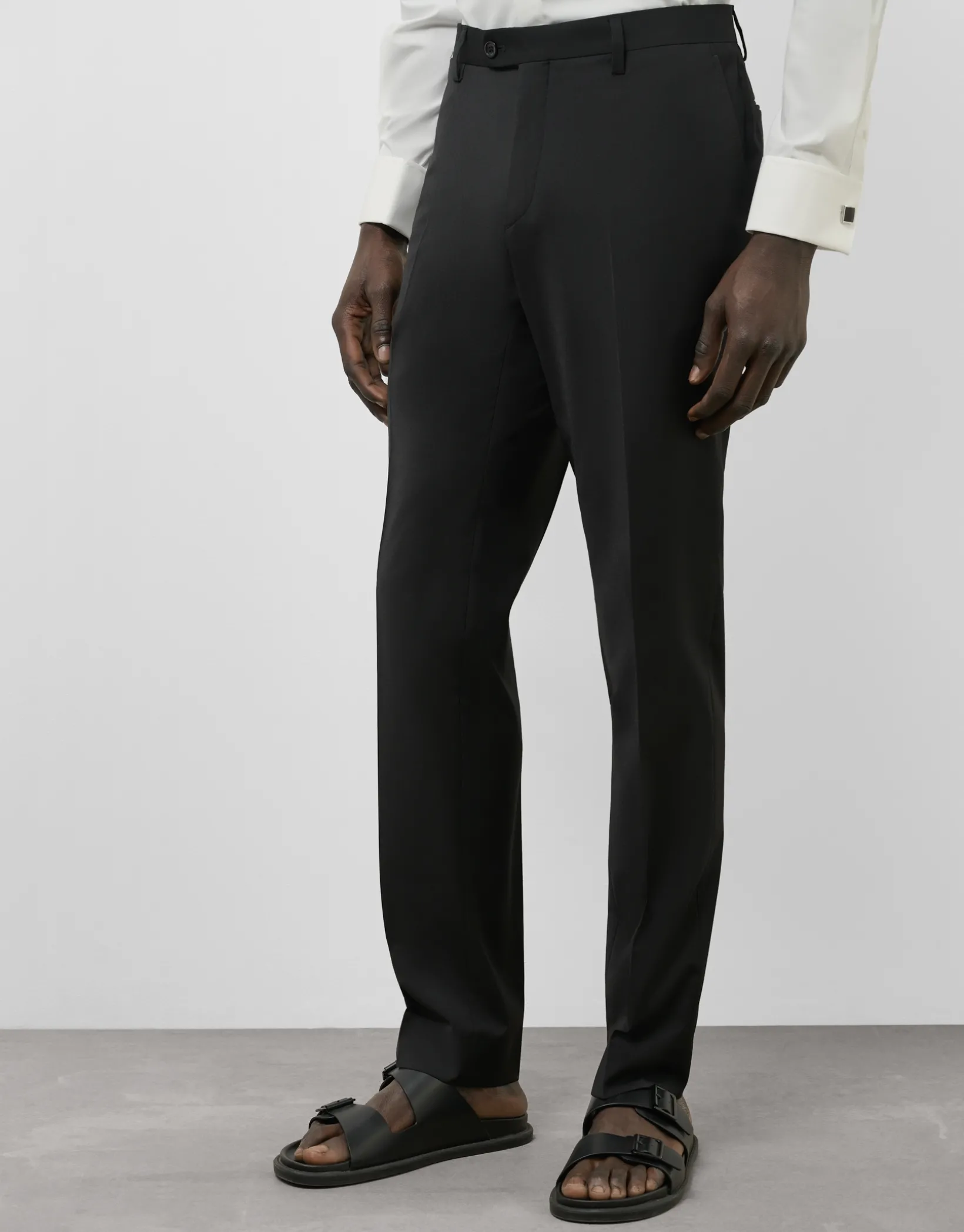 Traje half canvas slim fit liso negro