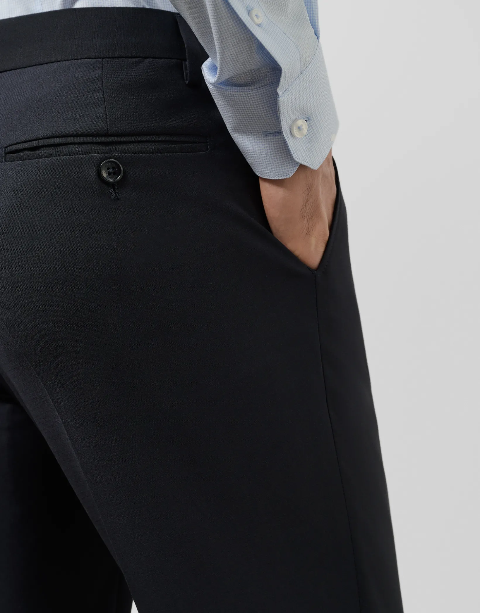 Traje half canvas slim fit liso marino