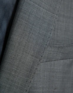 Traje half canvas slim fit falso liso gris oscuro