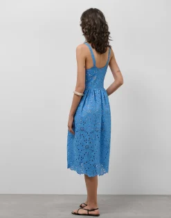 Vestido midi tirantes bordado suizo azul