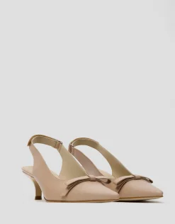 Zapato salón destalonado piel beige con lazo