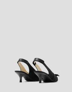 Zapato salón destalonado tejido desflecado negro